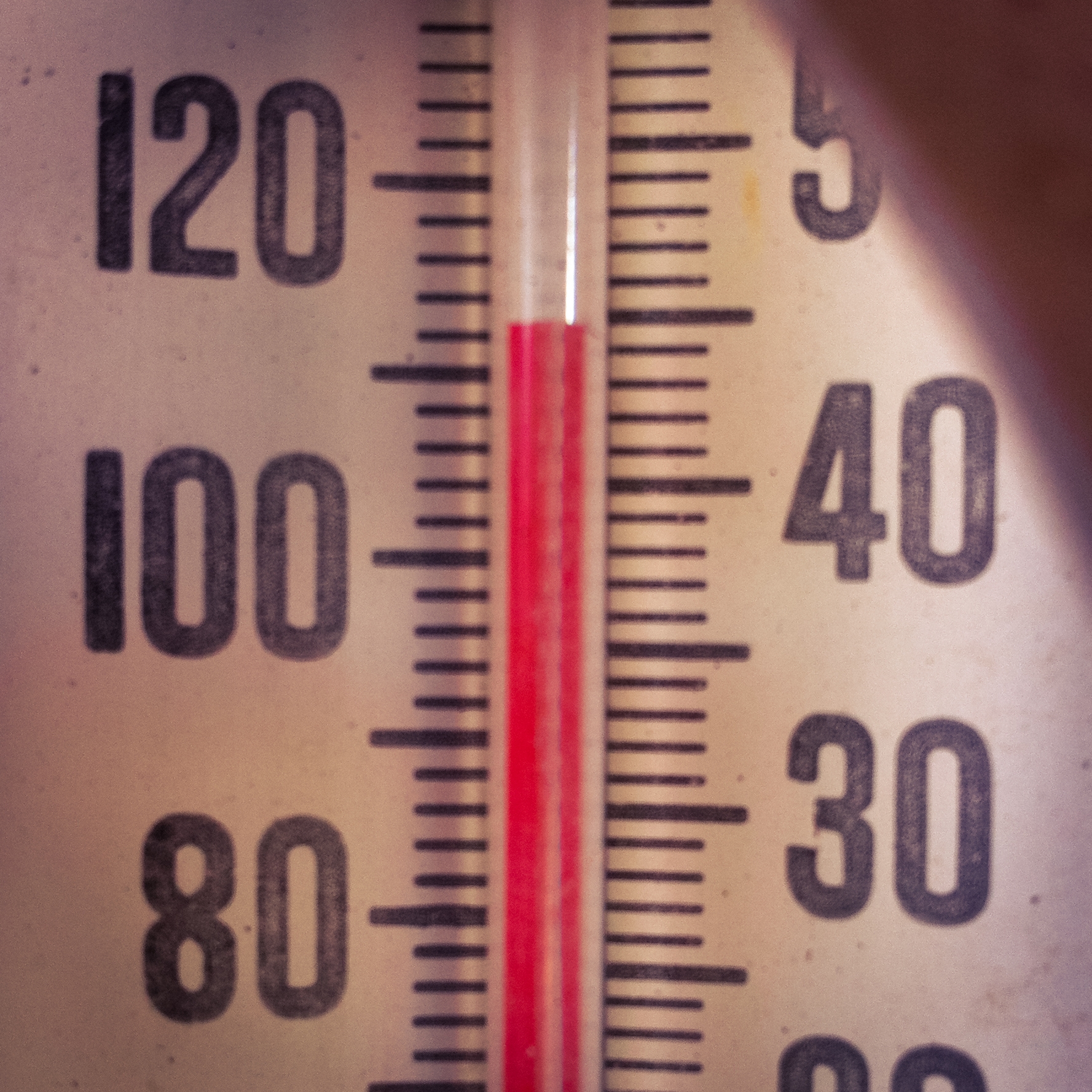 Outdoor thermometer in the sun during heatwave. Hot weather, hig -  HRWatchdog